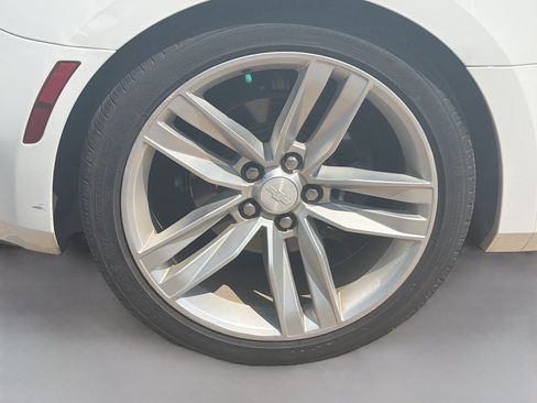 Used 2017 Chevrolet Camaro LT w/ RS Package RWD image 8