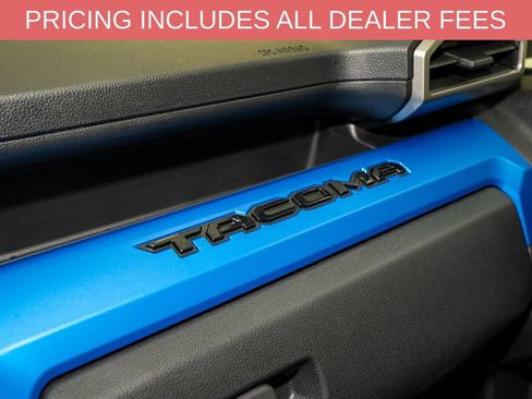 Certified 2025 Toyota Tacoma TRD Off-Road AWD/4WD image 12