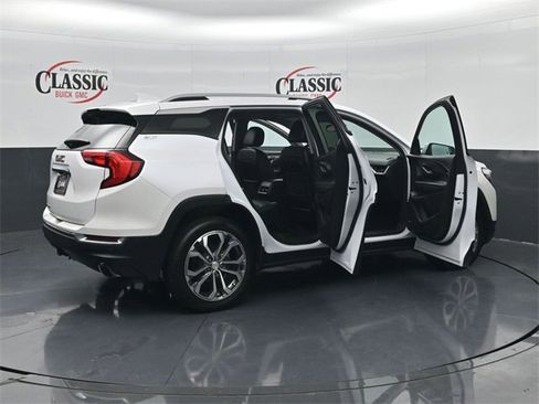 Used 2020 GMC Terrain SLT w/ Preferred Package image 35