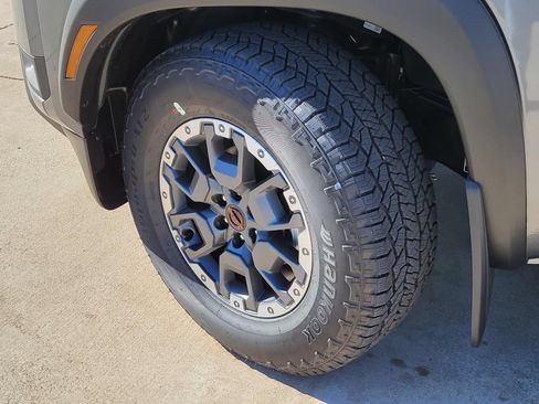 New 2026 Nissan Frontier Pro-X w/ Tow Package RWD image 11