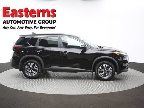 Used 2023 Nissan Rogue SV AWD/4WD image 45