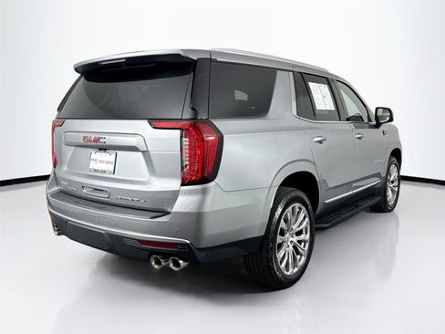 Used 2024 GMC Yukon Denali w/ LPO, Floor Liner Package image 12