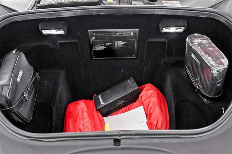Used 2022 Ferrari F8 Tributo RWD image 13