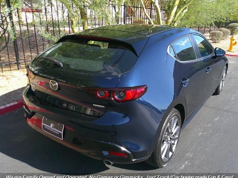 Used 2021 MAZDA MAZDA3 s image 6