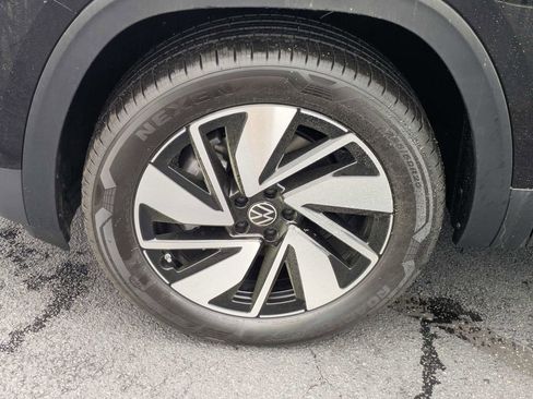 New 2026 Volkswagen Atlas SEL AWD/4WD image 11