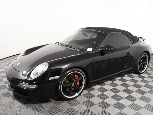 Used 2006 Porsche 911 Carrera S RWD image 2