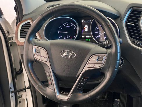 Used 2017 Hyundai Santa Fe Limited AWD/4WD image 16