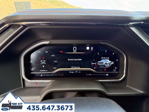 Used 2022 GMC Sierra 1500 AT4 w/ Technology Package AWD/4WD image 18