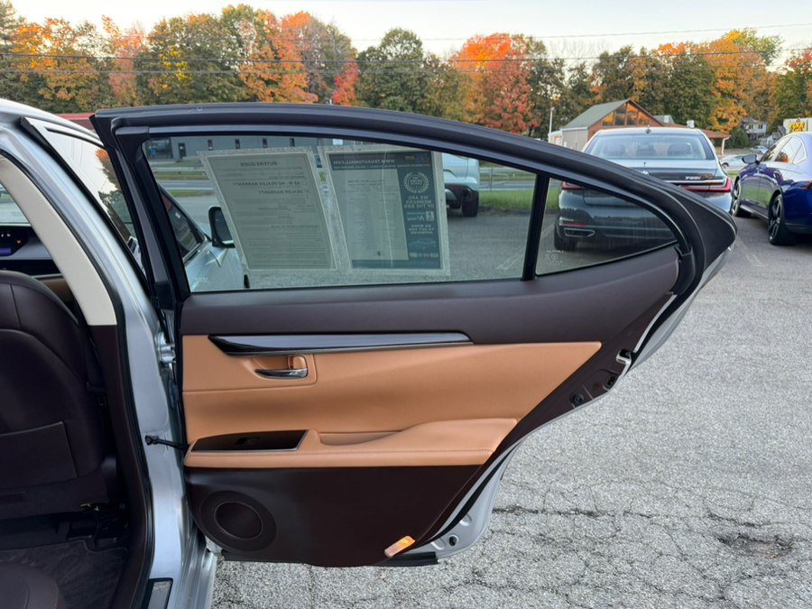 Used 2018 Lexus ES 350 w/ Premier Package FWD image 19