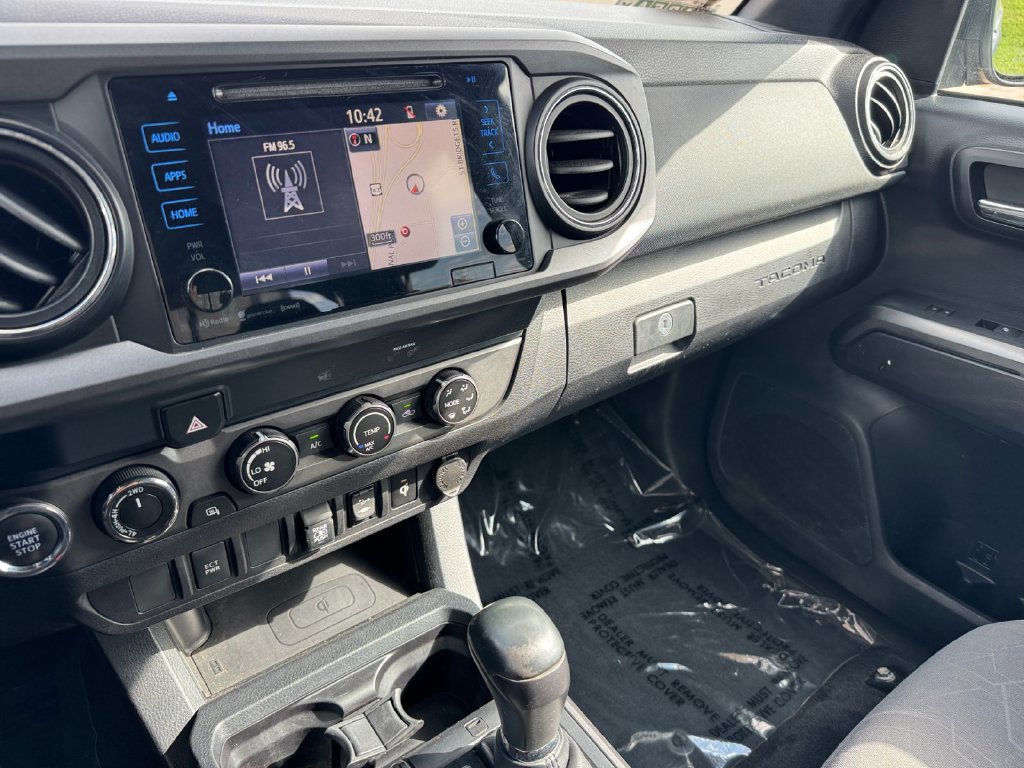 Certified 2019 Toyota Tacoma TRD Off-Road AWD/4WD image 29