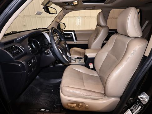 Used 2015 Toyota 4Runner Limited AWD/4WD image 13