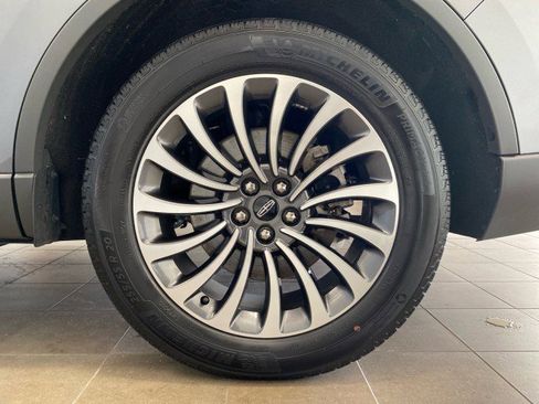 Certified 2023 Lincoln Aviator Reserve w/ Equipment Group 201A image 26