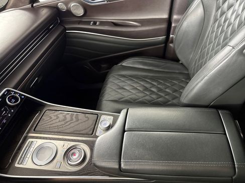 Used 2021 Genesis GV80 3.5T w/ Prestige Package 07 image 18