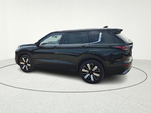 New 2026 Mitsubishi Outlander SE FWD image 4