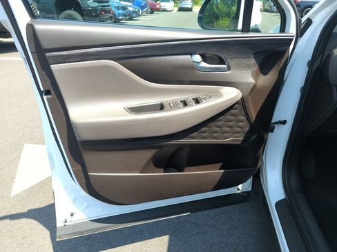 Used 2020 Hyundai Santa Fe SEL FWD image 18