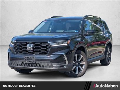 Used 2025 Honda Pilot Elite