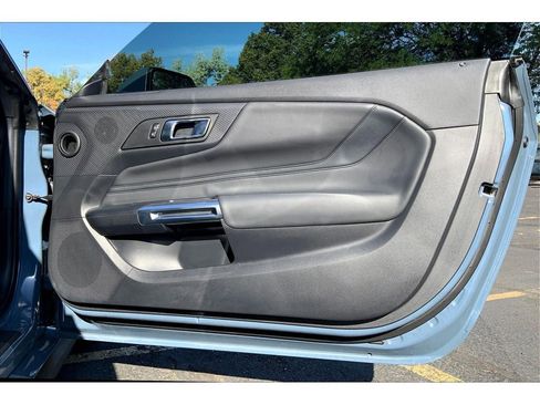 Used 2024 Ford Mustang GT Premium image 24