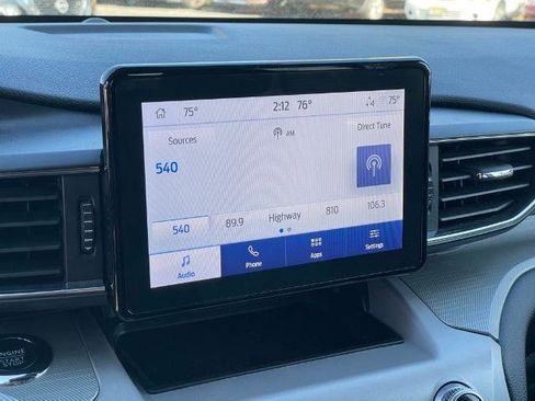 Used 2023 Ford Explorer XLT w/ Equipment Group 202A image 16