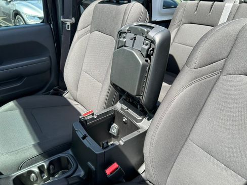 Used 2023 Jeep Wrangler Unlimited w/ Sun & Screen Package AWD/4WD image 18