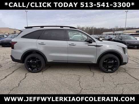 New 2026 Kia Sorento SX image 2