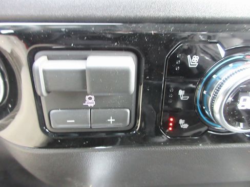 New 2026 GMC Sierra 1500 SLT w/ SLT Premium Package image 20