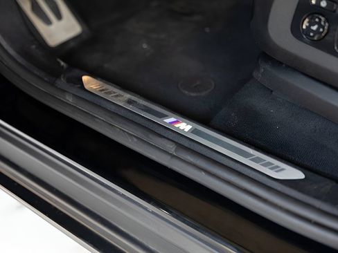 Used 2023 BMW XM AWD/4WD image 46