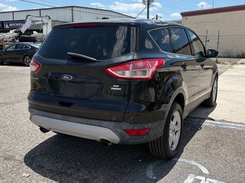 Used 2014 Ford Escape SE AWD/4WD image 3