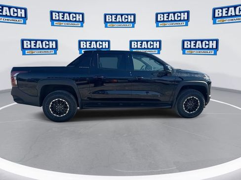 New 2026 Chevrolet Silverado EV Trail Boss image 9