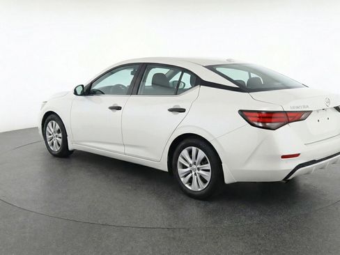 Used 2025 Nissan Sentra S FWD image 6