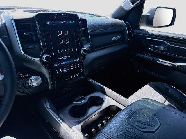Used 2025 RAM 1500 Laramie w/ Sport Appearance Package AWD/4WD image 26