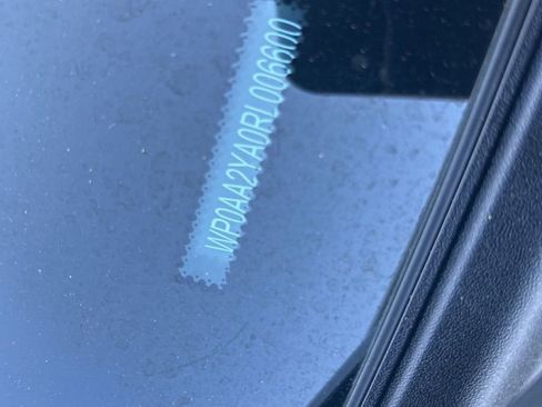 Used 2024 Porsche Panamera 4 image 22