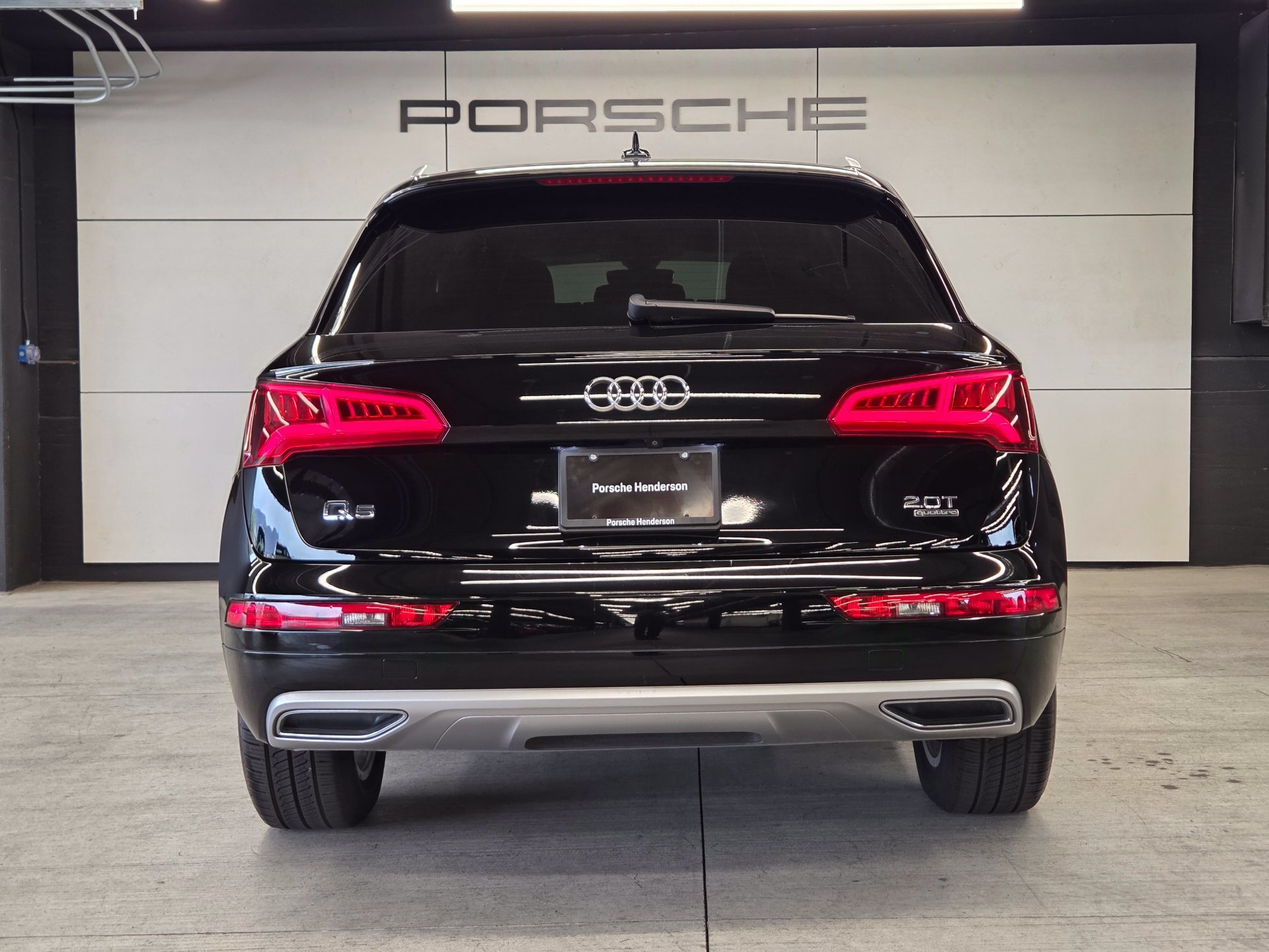 Used 2018 Audi Q5 2.0T Premium AWD/4WD image 7