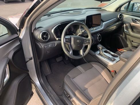 Used 2023 Chevrolet Blazer LT image 10