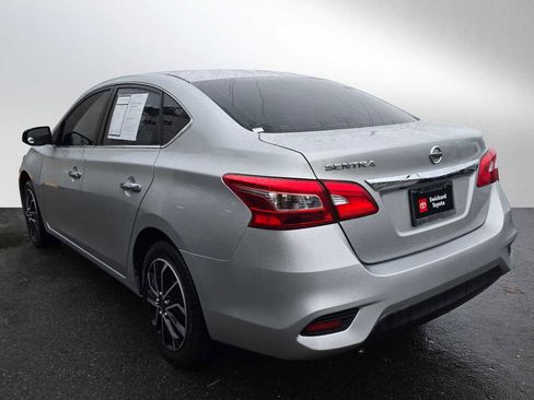 Used 2018 Nissan Sentra S image 5