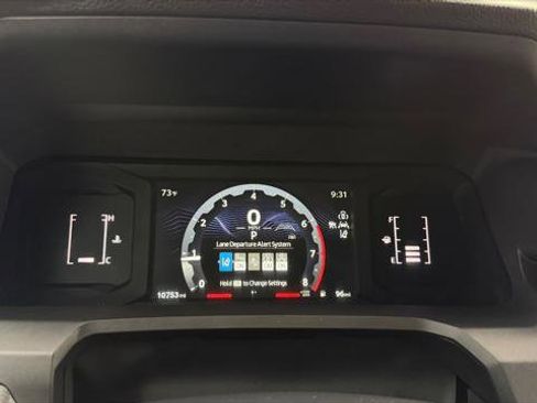 Used 2025 Toyota Tacoma SR5 image 28