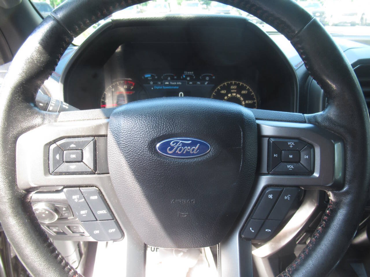 Used 2019 Ford F150 Lariat AWD/4WD image 22