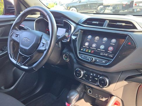 Certified 2021 Chevrolet TrailBlazer RS w/ Convenience Package AWD/4WD image 13
