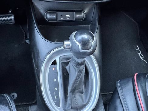 Used 2019 Kia Soul FWD image 43