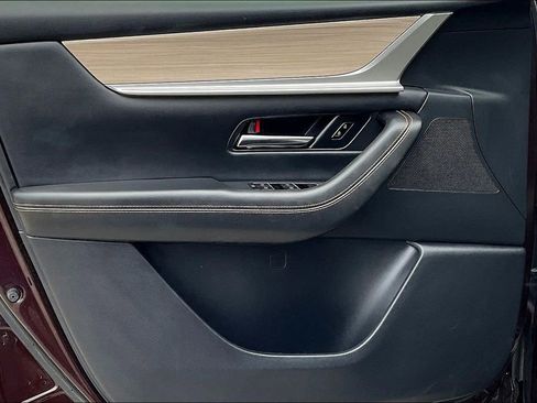 Used 2025 MAZDA CX-90 3.3 Turbo w/ Premium Sport Pkg image 18