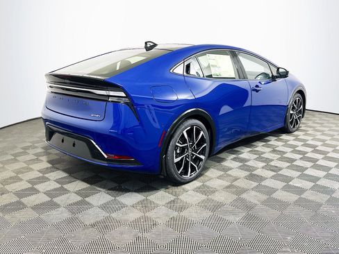 New 2026 Toyota Prius Plug-In Hybrid FWD image 7