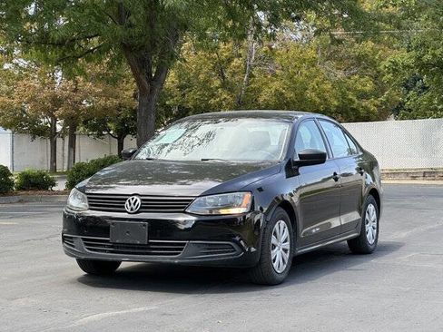 Used 2014 Volkswagen Jetta S image 9