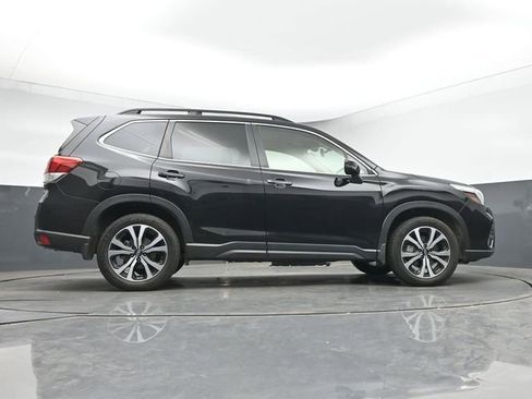 Used 2021 Subaru Forester Limited w/ Popular Package #3 AWD/4WD image 17