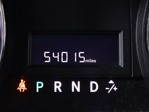 Used 2019 Dodge Grand Caravan SE w/ UConnect Hands-Free Group image 14