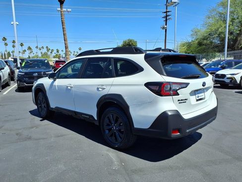 Used 2025 Subaru Outback Onyx Edition AWD/4WD image 12