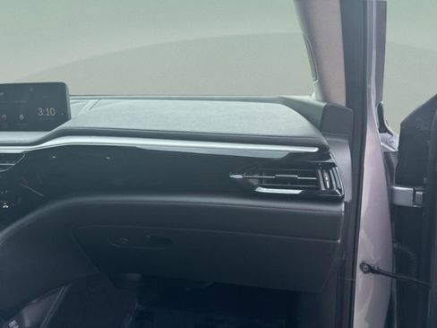 Used 2023 Acura MDX FWD image 41