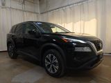 Used 2023 Nissan Rogue SV image 2