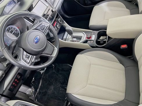 Used 2022 Subaru Forester Premium image 21