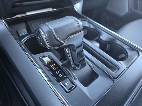 Used 2023 Ford F150 Lariat w/ Equipment Group 502A High image 23