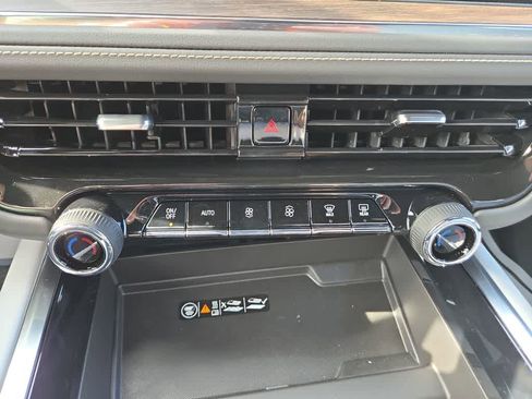 New 2025 Chevrolet Tahoe Premier image 25