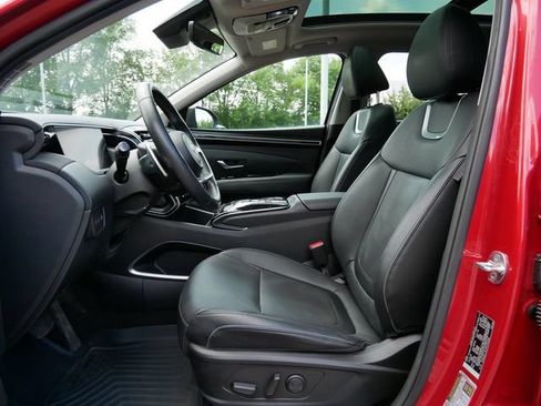 Used 2023 Hyundai Tucson Limited AWD/4WD image 14